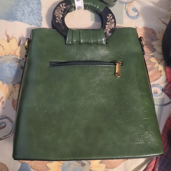 High Quality Well Crafted Green Flower Patterned Handbag With New Straps - Picture 2 of 9
